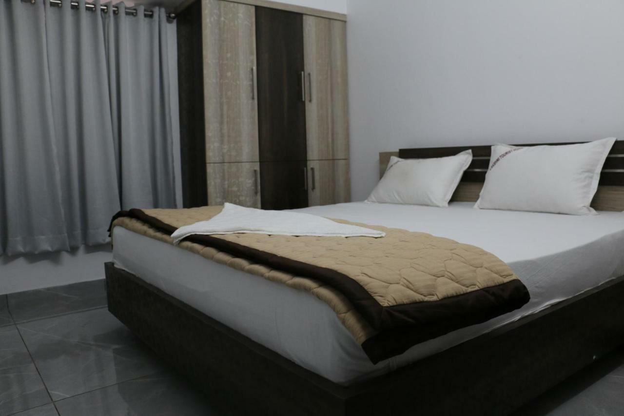 Lakshmi Tourist Home Guruvāyūr 외부 사진